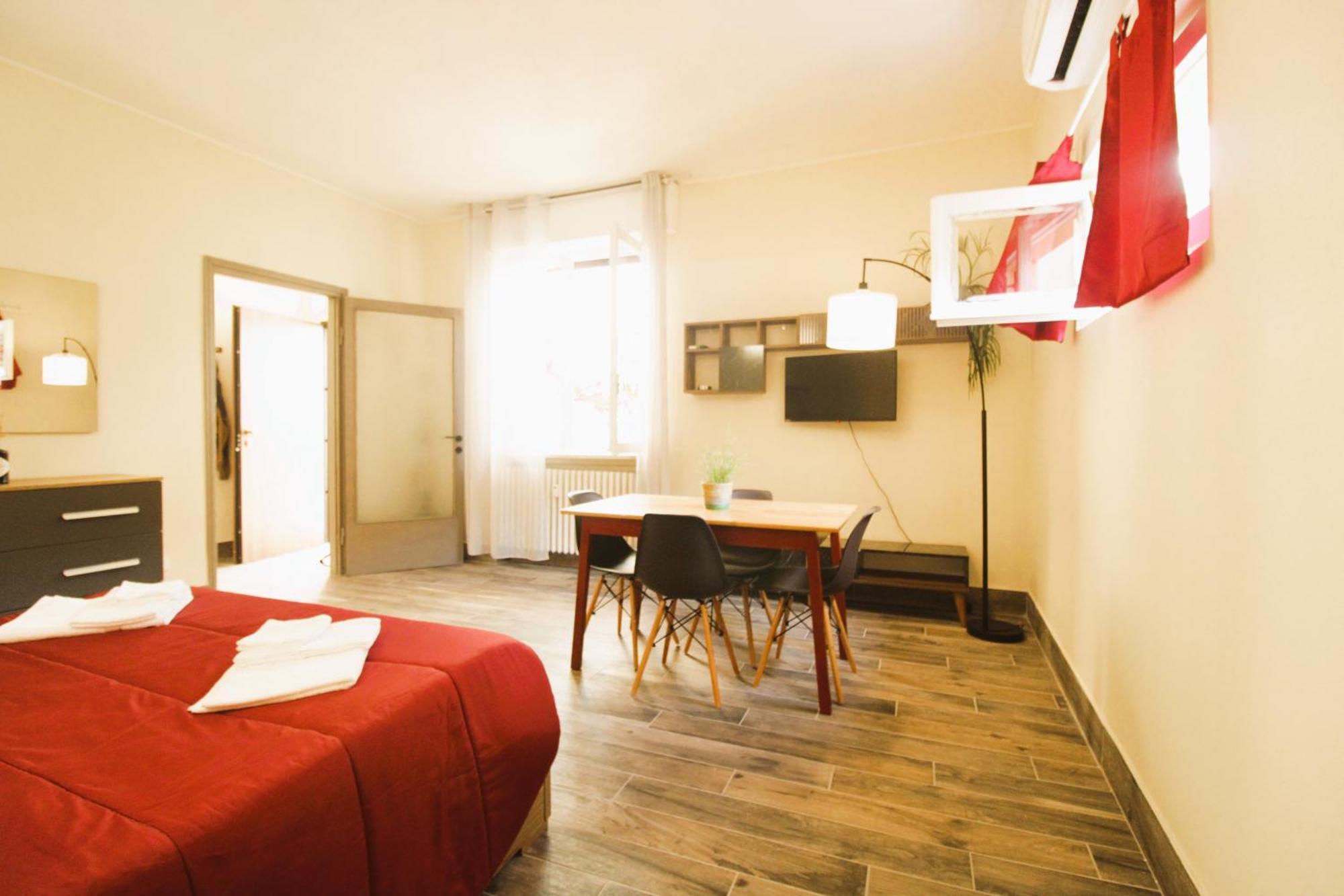 Elegante Suite Con Giardino In Centro Storico Pavia Exterior photo