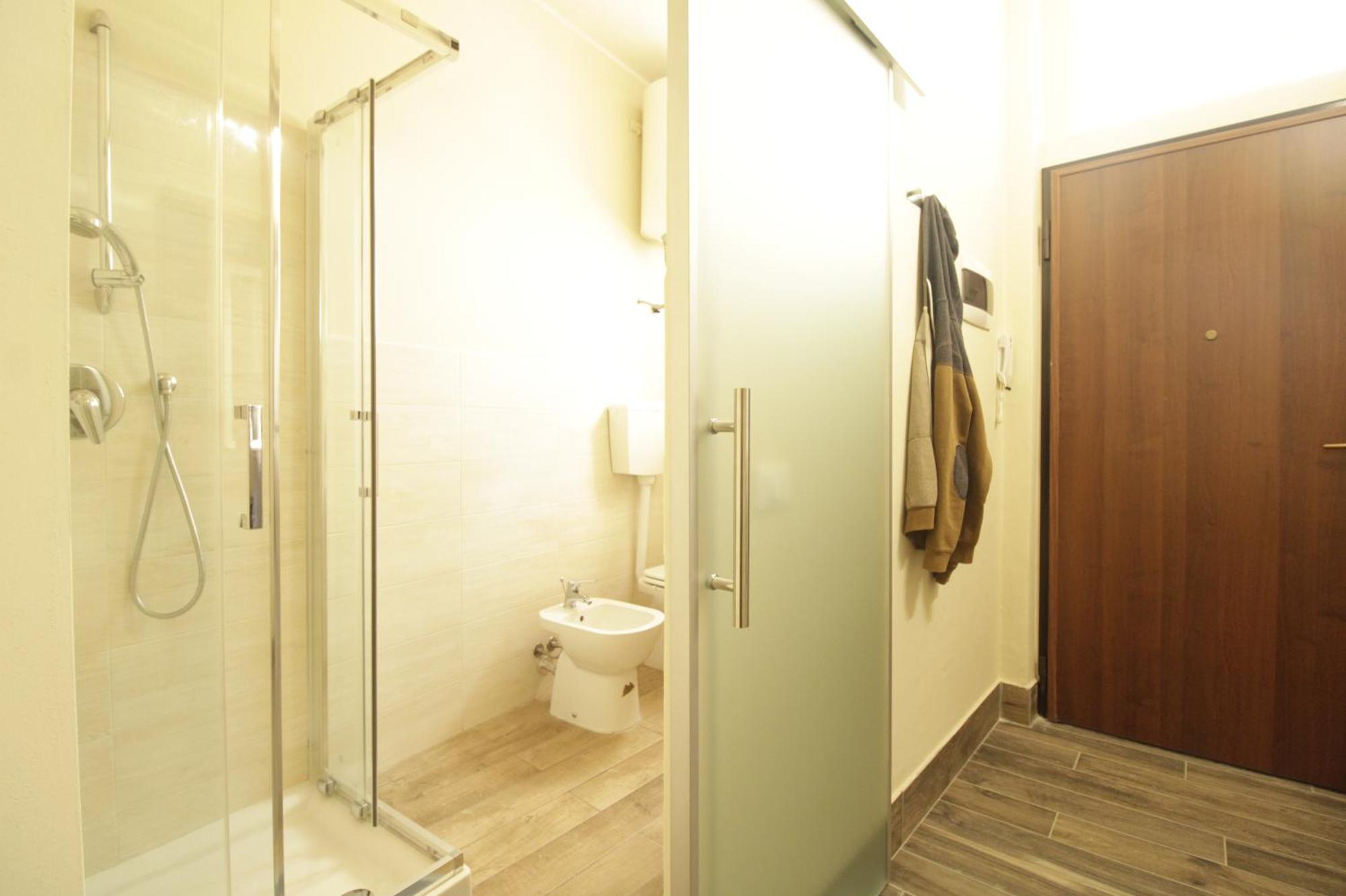 Elegante Suite Con Giardino In Centro Storico Pavia Exterior photo